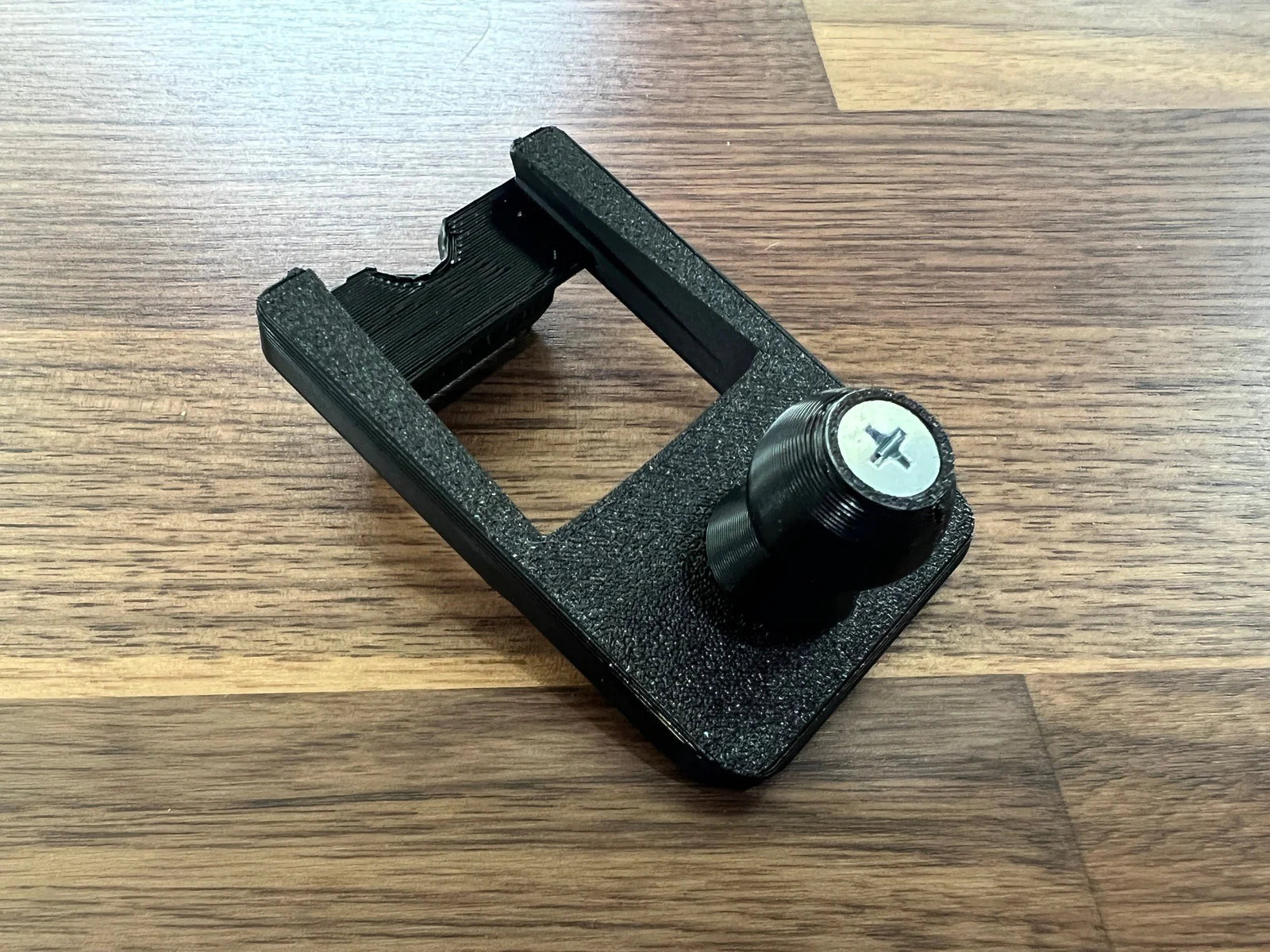 Seat Back Tablet Mount V2