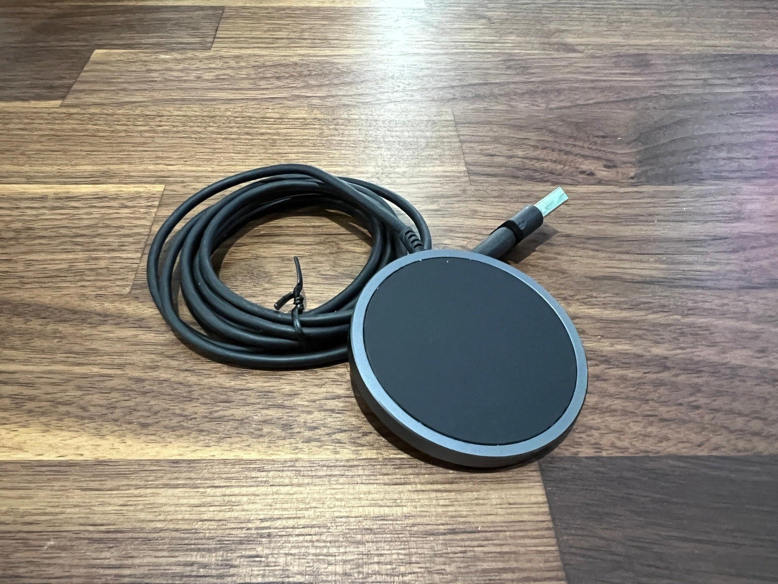 JSAUX Magnetic Wireless Charger
