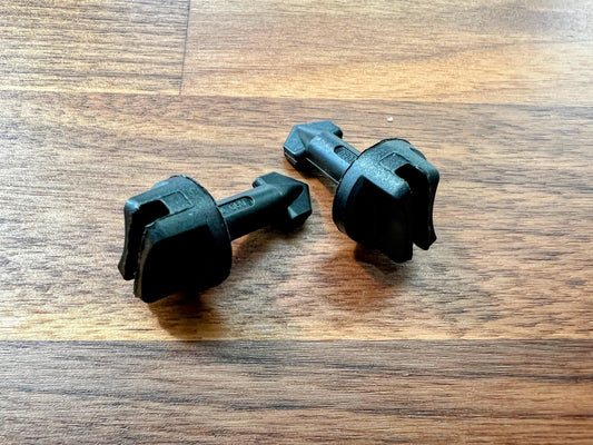 Hitch Cover Thumbscrew V2 Pair 1600